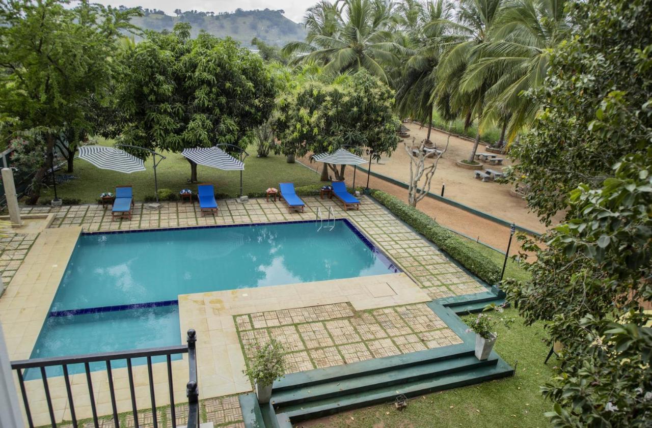 Nilambara Lake View Dambulla Extérieur photo